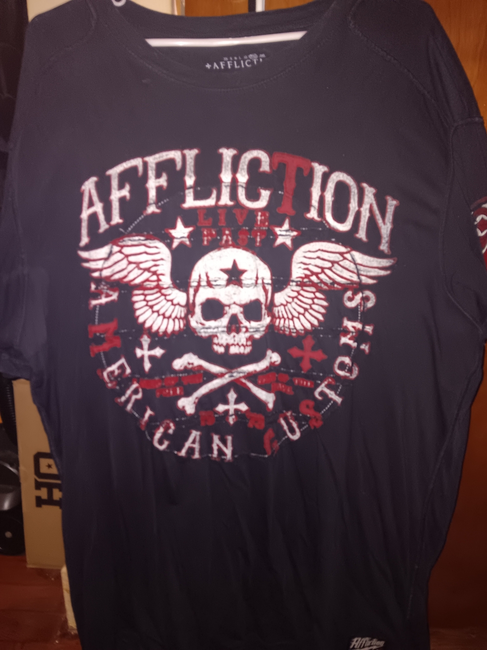 Affliction Men's Black Graphic Skull Tee - Black/Red